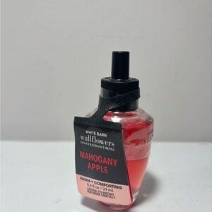 White Barn Mahogany Apple Wallflowers Refill